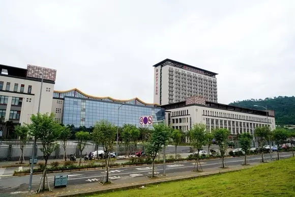 柳州中醫院直飲水工程